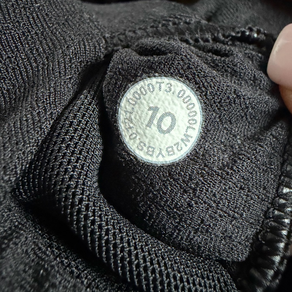 Lululemon Free To Be Bra Wild High Neck *Light Support, A/B Cup - Black - Picture 11 of 11